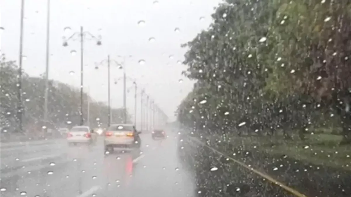 طقس الثلاثاء يمتزج بالبرودة والأمطار المتفرقة.. الأرصاد تحذر من السيول المحتملة