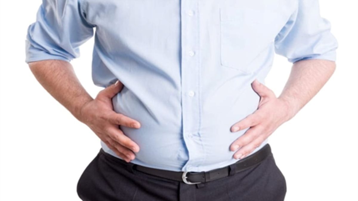 هل تعاني من الانتفاخ المستمر؟ عادات يومية تعيد توازن أمعائك وتعزز طاقتك