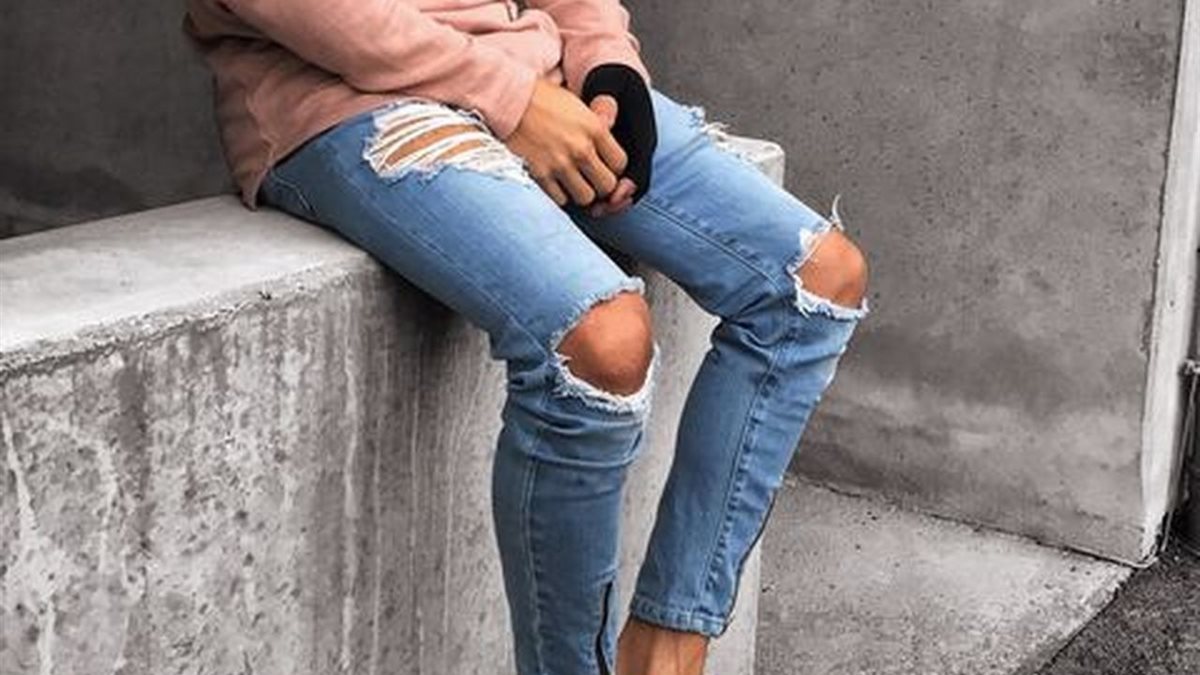 استشاري أسري: إبراهيم وزة قصد الترند وحققه من فيديو « ممنوع الروچ»