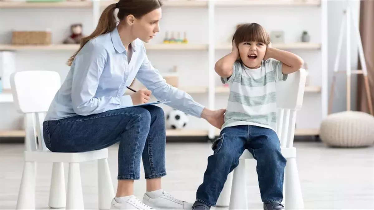 نصائح للتعامل مع طفل فرط الحركة.. استشاري نفسي توضحها