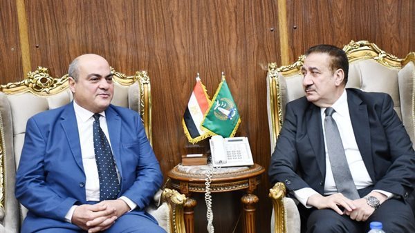 رئيس تعليم الكبار يهنئ محافظ المنوفية بانضمام مدينة شبين الكوم لشبكة مدن التعلّم