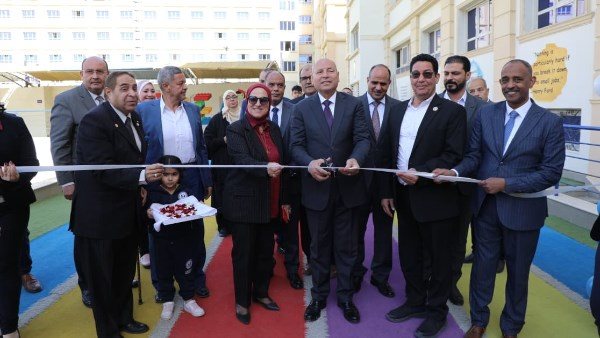 محافظ القاهرة يشهد معرض القاهرة السنوى للعلوم والتكنولوجيا بمدرسة ستيم الدولية