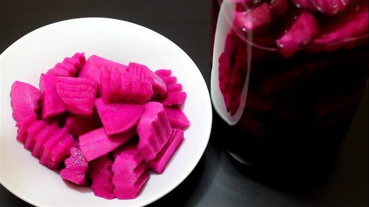 أحلى من المحلات.. طريقة عمل مخلل اللفت في المنزل