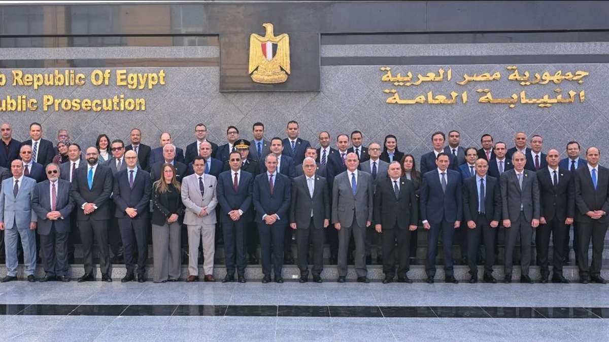 النائب العام يستقبل وزيرالاتصالات لتوقيع بروتوكول تعاون لتطوير التحول الرقمي بالنيابة العامة