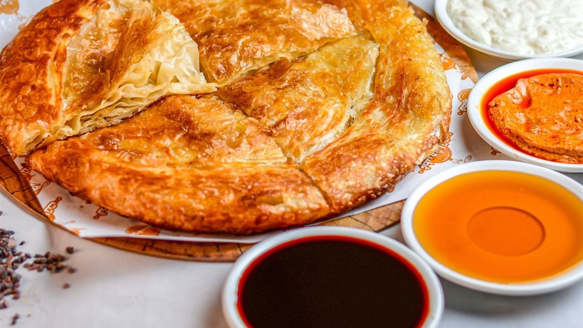 تفسير رؤية الفطير المشلتت في المنام وعلاقتها بنجاح الرائية