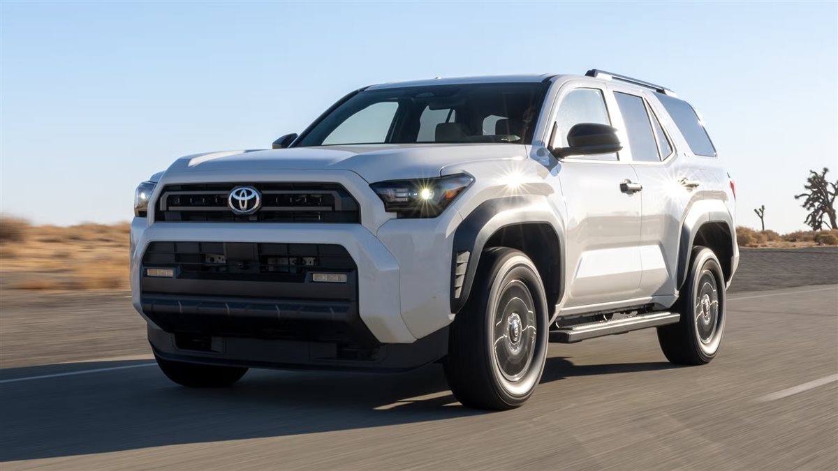 اختبار تويوتا 4Runner SR5 4×2 موديل 2025 كإحدى أبرز سيارات الـSUV