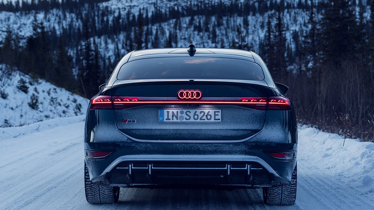 أودي S6 سبورت باك إي-ترون