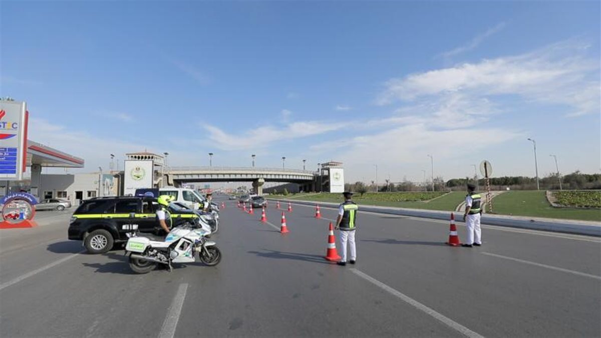 تعديلات قانون المرور.. إلقاء القمامة من السيارة قد يكلفك 15 ألف جنيه