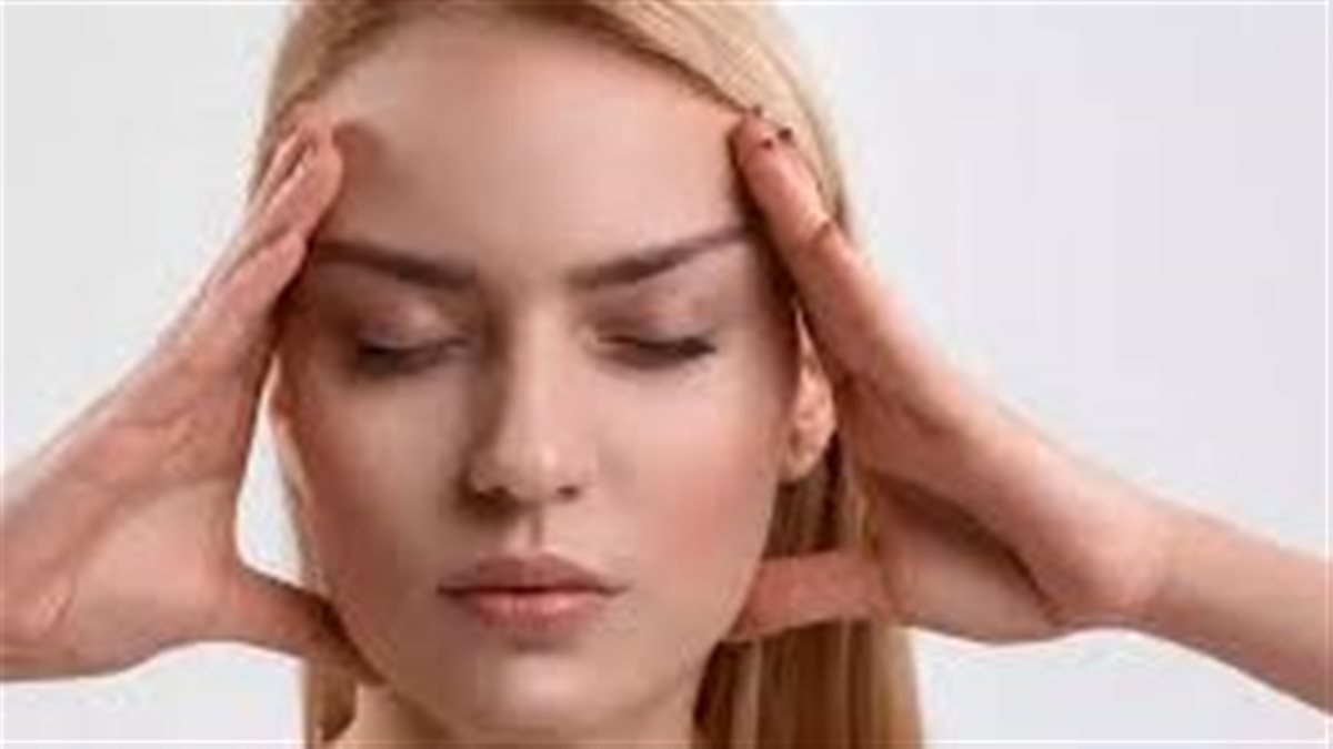 الصداع الذي يضلّل الأطباء… تشنجات الرقبة تكشف الحقيقة