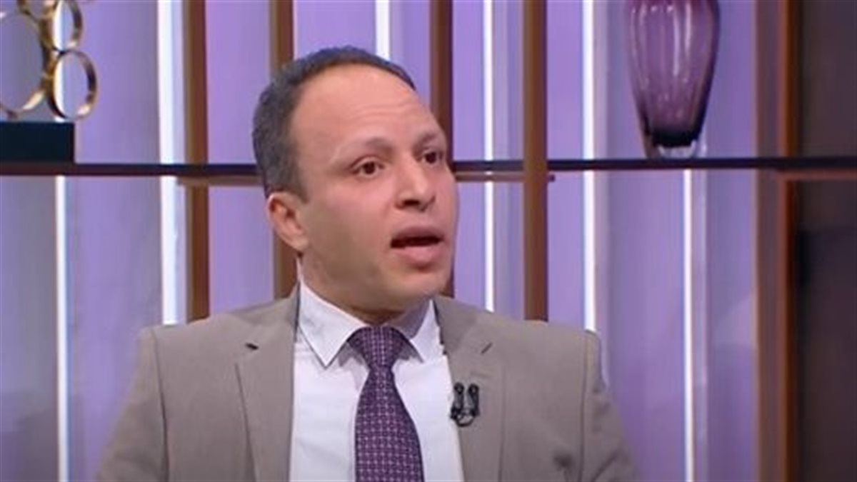 الألوان الحمراء في الحلوى ومستحضرات التجميل تحت مجهر السرطان