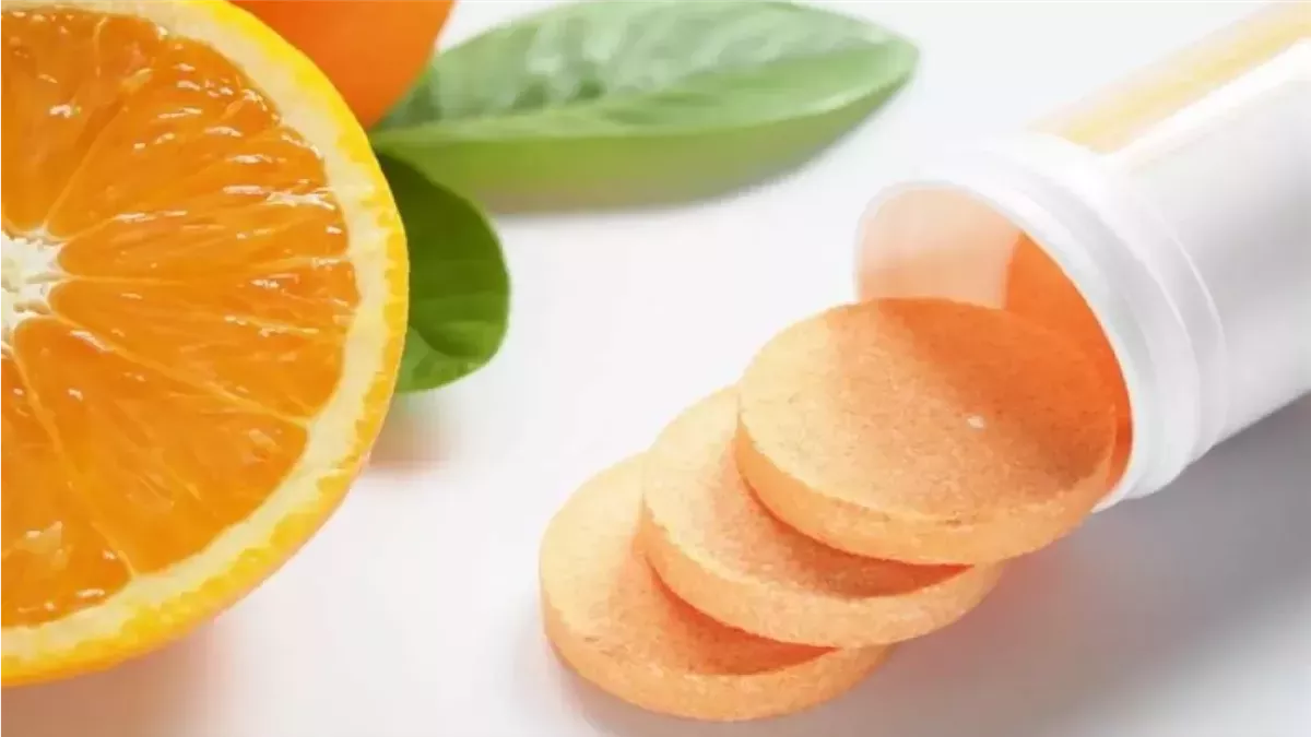 من بينها تآكل ميناء الأسنان.. 6 آثار جانبية لتناول جرعات كبيرة من فيتامين C