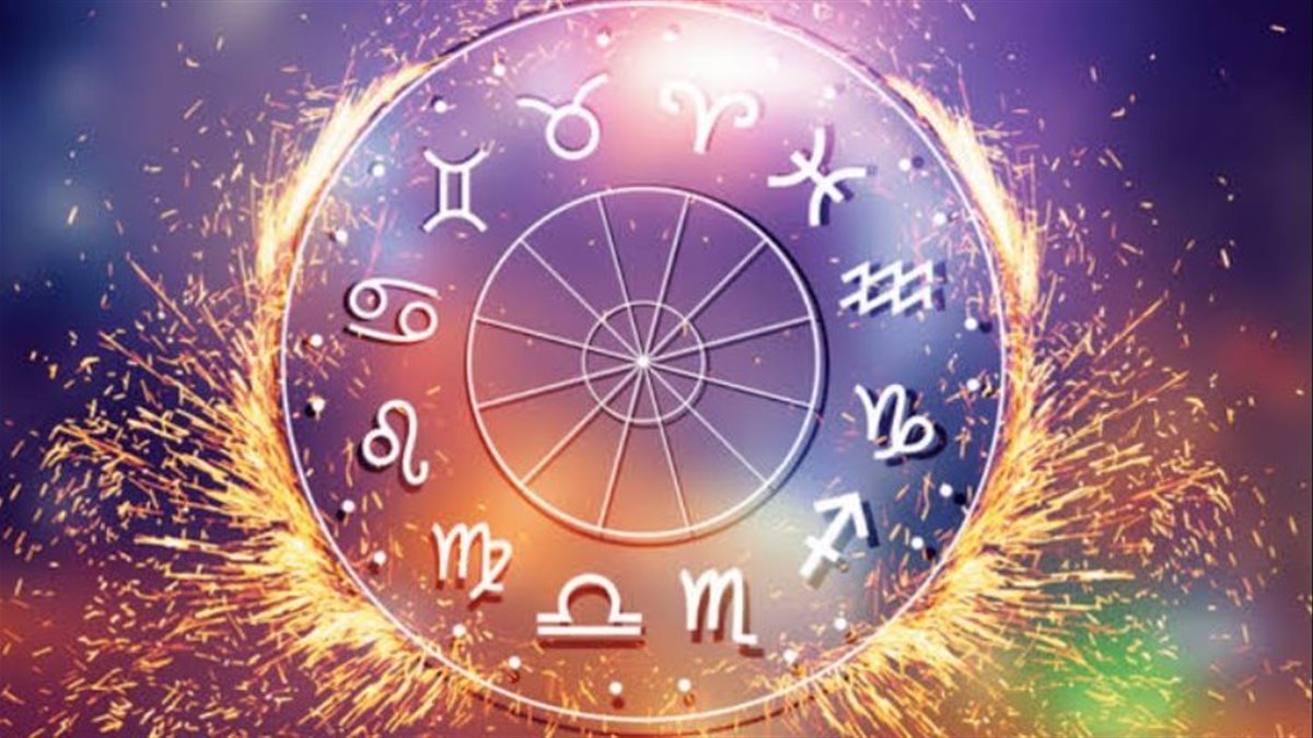 رسائل مختلفة ومفاجآت لكل برج اليوم الخميس 25 ديسمبر 2025