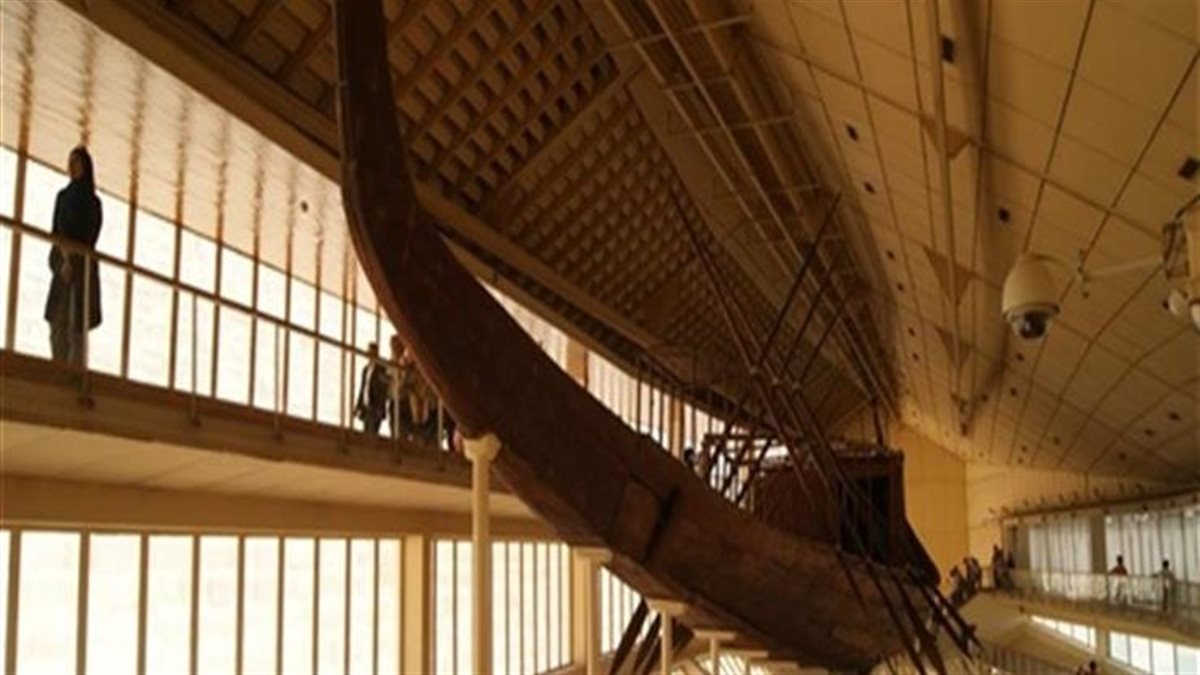 مركب خوفو الثانية.. عضو لجنة التاريخ والآثار يكشف تفاصيل إعادة تركيبها