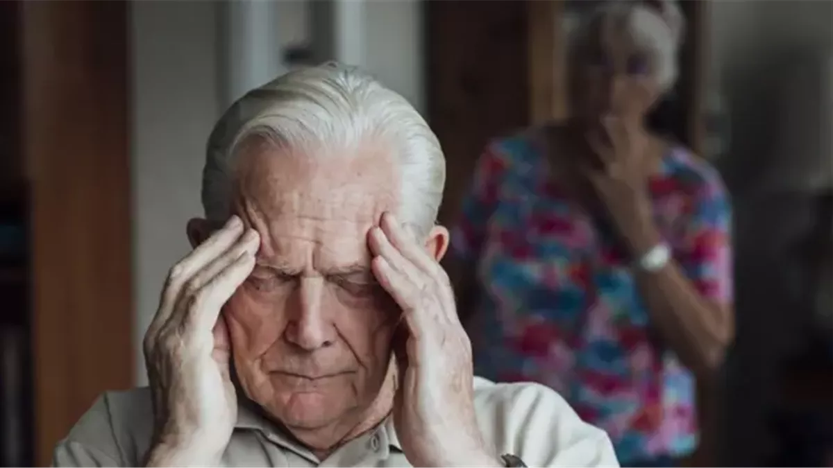 أعراض للاكتئاب في منتصف العمر ترتبط بالخرف.. دراسة توضح
