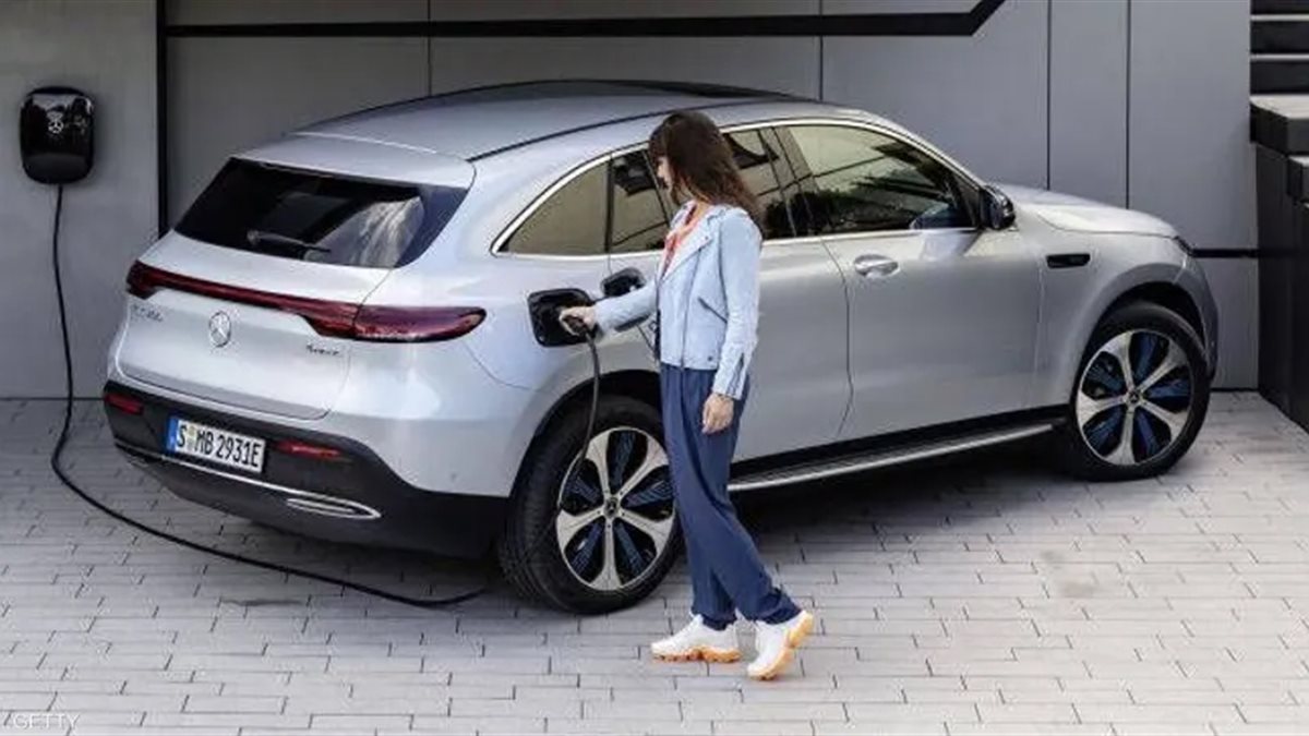 التحول إلى السيارات الكهربائية في 2035.. هل يتراجع الاتحاد الأوروبي عن قراره؟