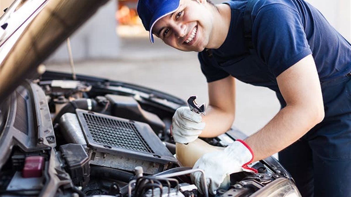 وفر فلوس الميكانيكي .. 5 أسرار لصيانة سيارتك باحترافية وتوفير المال