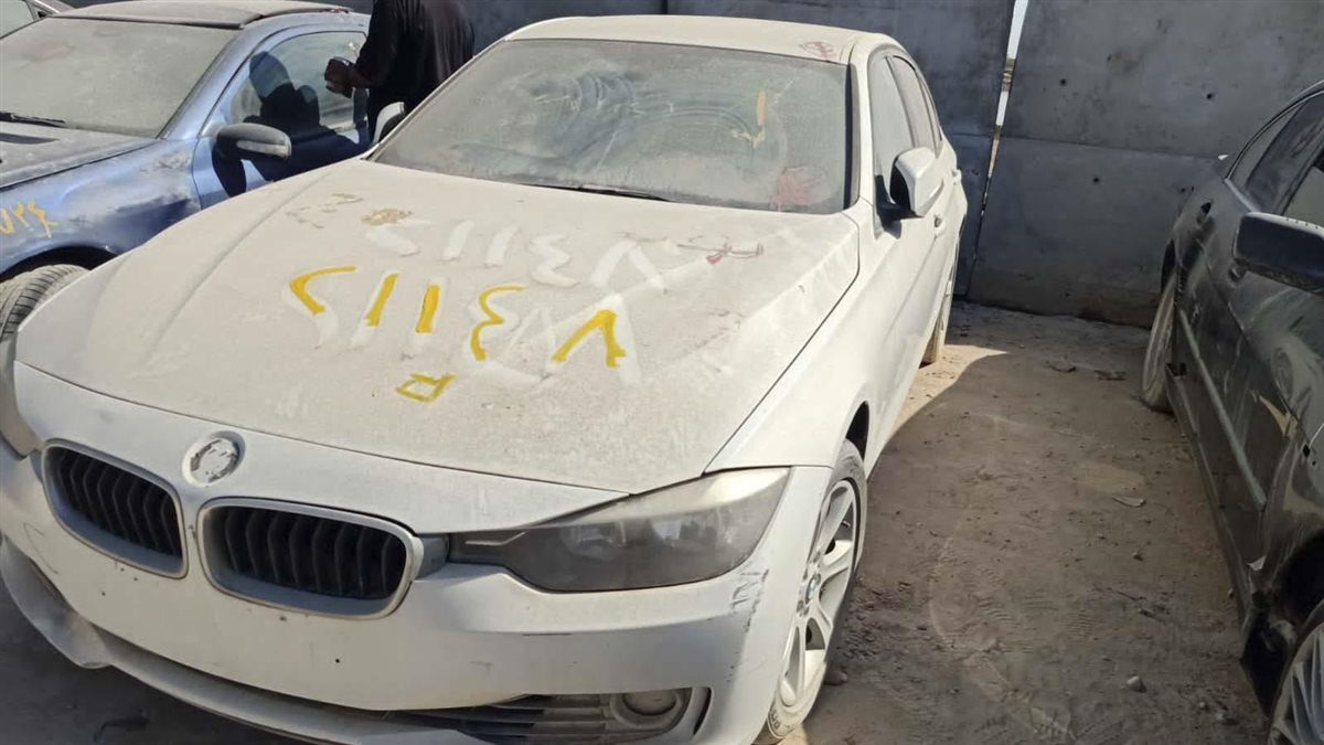 مزاد سيارات مستعملة بي إم دبليو وهيونداي وميتسوبيشي للبيع الخميس المقبل