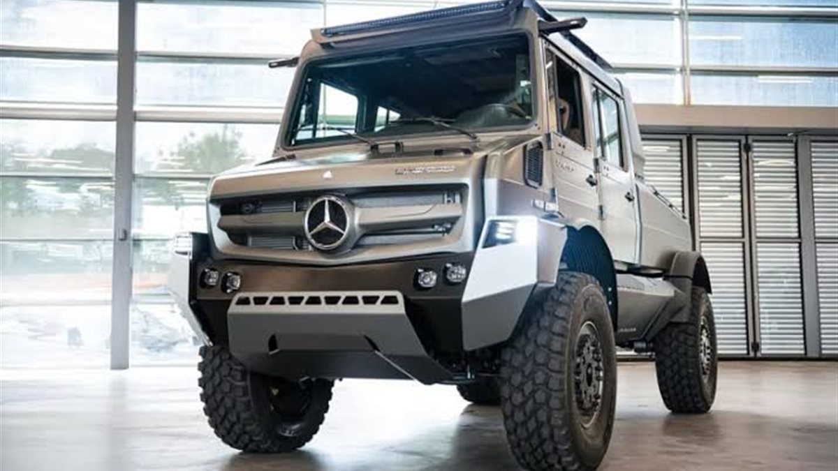 مرسيدس تكشف عن يونيموج الجديدة بمناسبة الذكرى 80 لأيقونة الطرق الوعرة