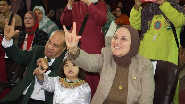 مديرة تعليم القاهرة تشهد الاحتفال باليوم العالمى للإعاقة: ذوو الهمم مصدر فخر
