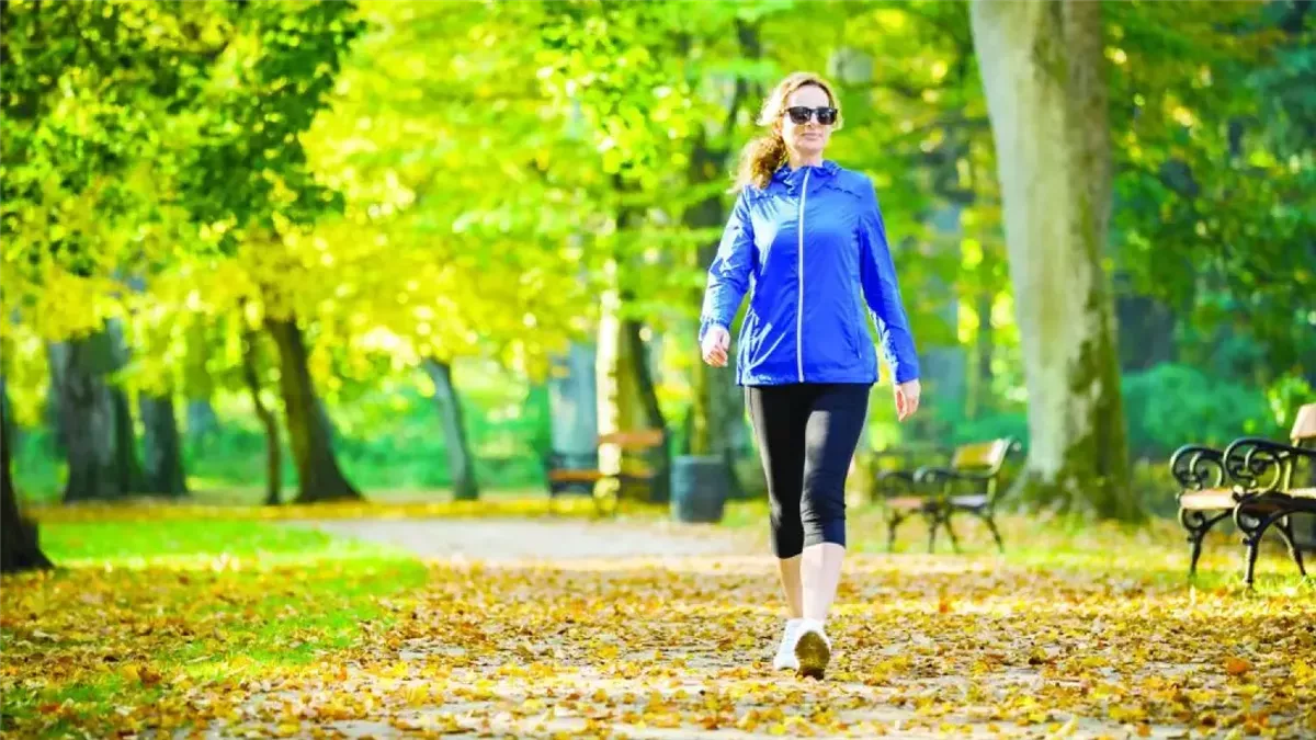 تعرف على تأصير المشي بعد تناول الطعام على السكر في الدم