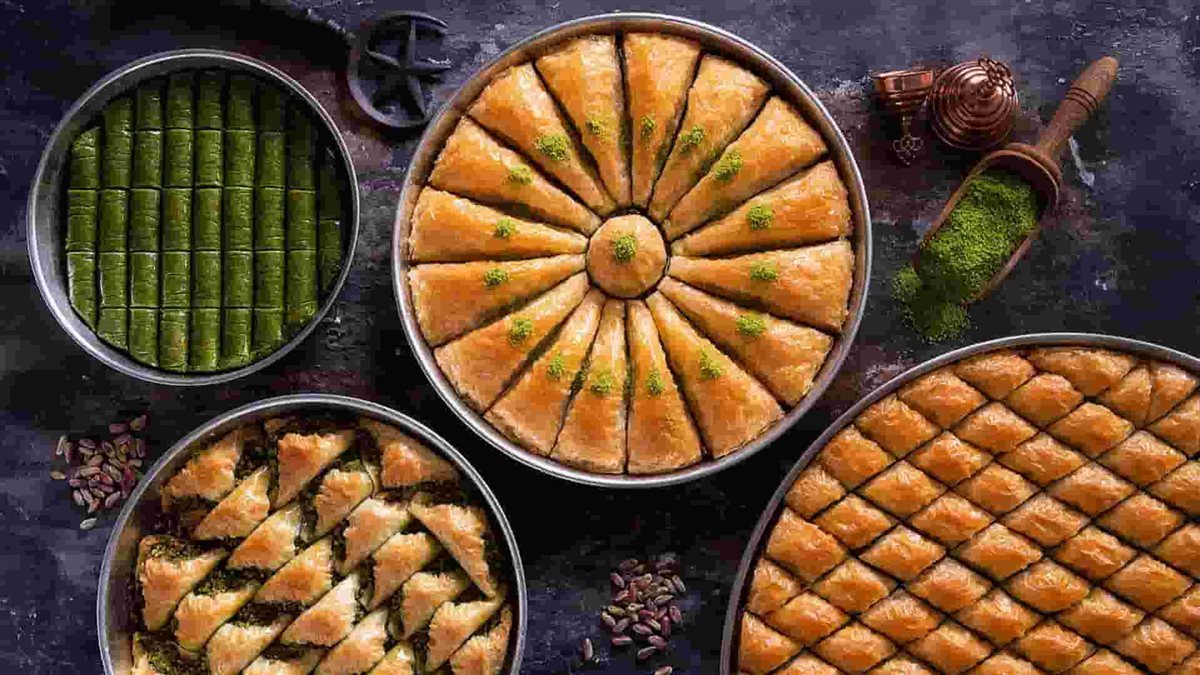 لماذا تشتهي السكريات صباحا؟ تفسيرات علمية وراء ذلك