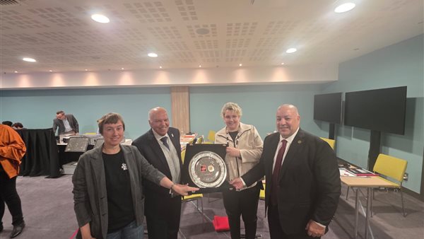 «الزناتي» يتفق مع رئيسة GEW الألماني على تصميم حقيبة تدريبية لمعلمي الفني