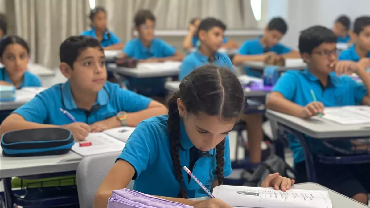 تحذير عاجل من المدارس للطلاب بشأن الغياب خلال فترة التقييمات الأسبوعية