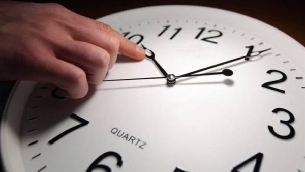 موعد بدء التوقيت الصيفي 2026 في مصر وحقيقة تغيير الساعة قبل عيد الفطر