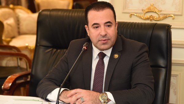 تفاصيل مشروع قانون تنظيم استخدام الأطفال لمواقع التواصل الاجتماعي في مصر