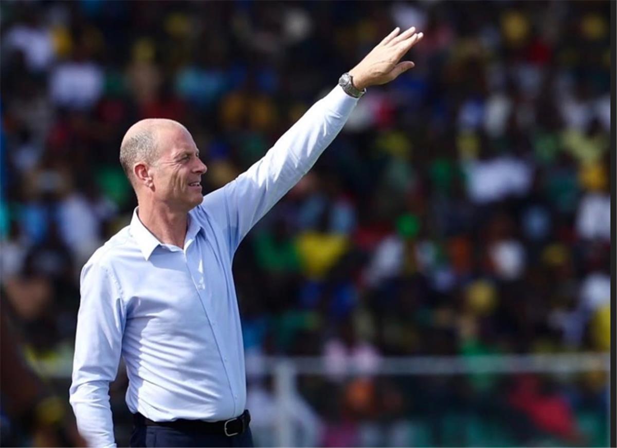 راحة سلبية في الأهلي اليوم.. و”المارد الأحمر” يطير إلى الجزائر غداً لمواجهة شبيبة القبائل