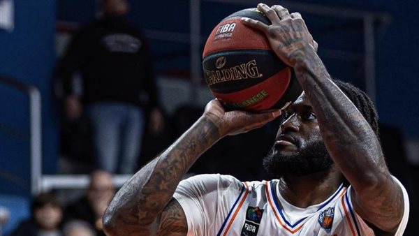 الزمالك يفاوض الأمريكي إيه جاي إنجليش لتدعيم فريق السلة