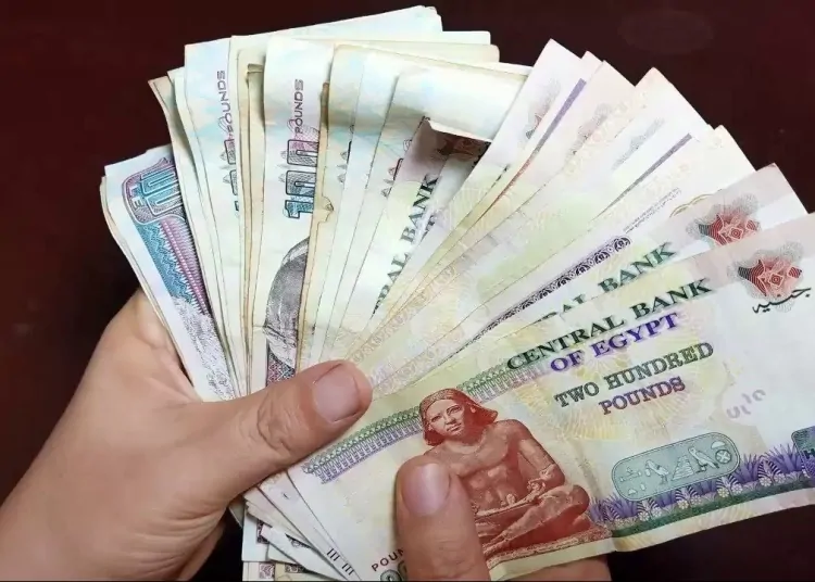 مفاجأة خلال ساعات.. الحكومة تعلن زيادة الحد الأدنى للأجور 2026