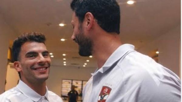 أحمد زيزو يساند محمد الشناوي بعد قرار إيقافه 4 مباريات بسبب واقعة مباراة سيراميكا ترابطة الأندية يغلق محمد الشناوي 4 مباريات وزيزو يدعم قائد الأهلي عبر إنستجرام