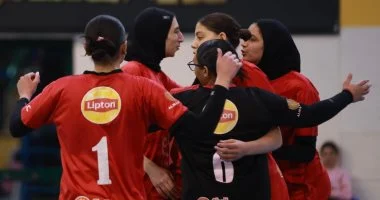 الأهلي يحسم لقب الجمهورية لناشئات الطائرة بثلاثية نظيفة على الزمالك