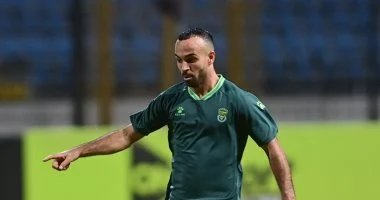 الأهلي يفوض المدير الفني الجديد لحسم عودة أفشة الموسم المقبل