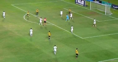 المقاولون العرب يتغلب على طلائع الجيش بهدفين في مجموعة الهبوط بالدوري