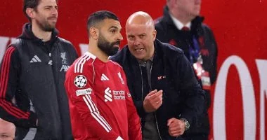 سلوت يؤكد سعي ليفربول لتعويض رحيل محمد صلاح خلال ميركاتو الصيف المقبل