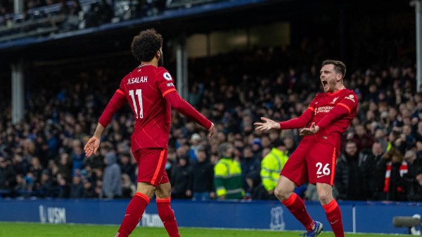 محمد صلاح يودع أندرو روبرتسون برسالة مؤثرة بعد إعلان رحيله رسميا عن ليفربول