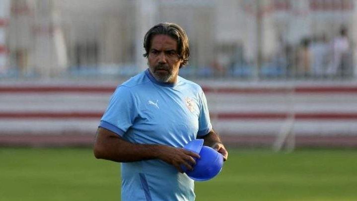 مدحت عبد الهادي: الأهلي استحق ضربة جزاء أمام سيراميكا ولقب الدوري يتجه للزمالك