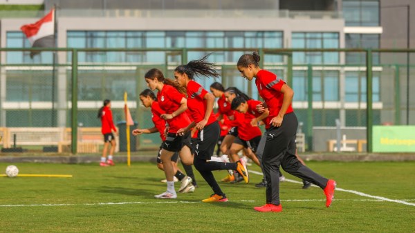 منتخب مصر للكرة النسائية يبدأ معسكره استعدادًا لوديتي السعودية