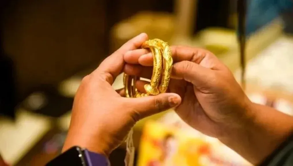 ما معنى تفسير حلم شراء الذهب للعزباء و للمتزوجة؟.. أسرار وتفسيرات لا تعرفها