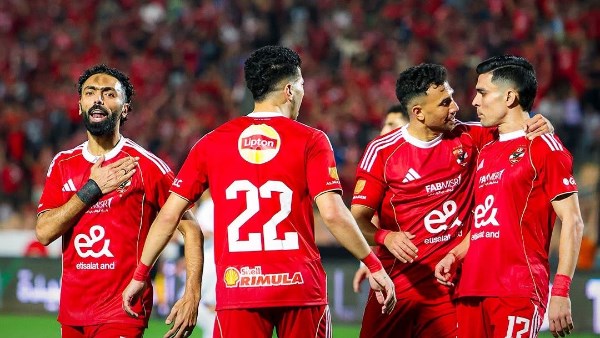 35 دقيقة.. الأهلي يحافظ والمصري يضغط لإحراز التعادل