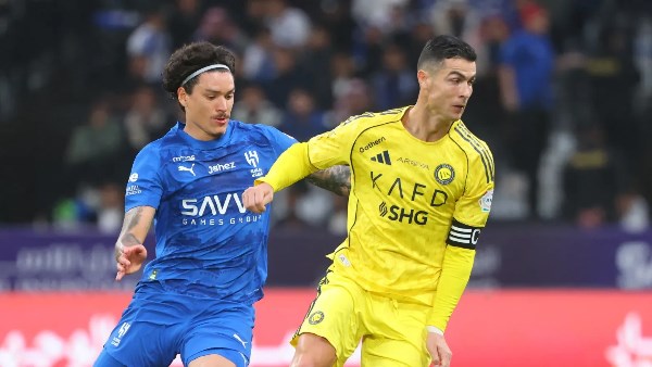 5 نجوم خارج قمة النصر والهلال في الدوري السعودي
