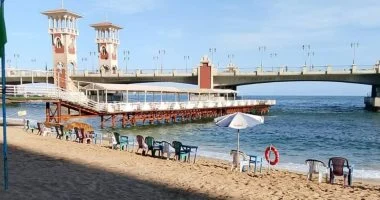 آخر يوم فى الإجازة.. شاهد نسبة الإشغال على شواطئ الإسكندرية