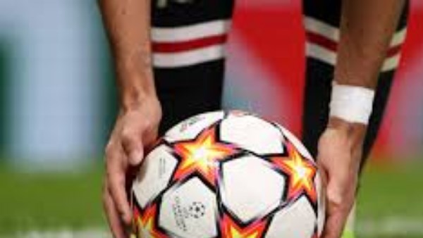 أدفوكات يعود لقيادة منتخب كوراساو قبل كأس العالم