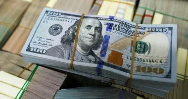 أسعار الدولار اليوم الثلاثاء 5 مايو 2026 في البنوك.. ارتفاع مفاجئ بـ30 قرشاً وسعر البيع في «المصرف المتحد» يسجل 53.90 جنيه