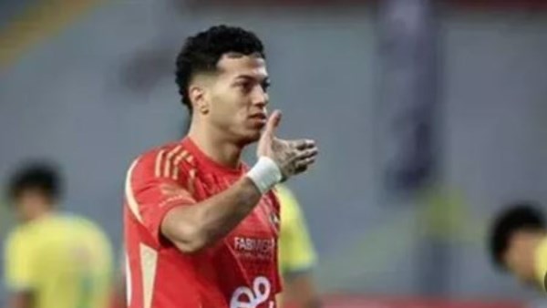 الأهلي يفرض الصمت.. كيف تدير القلعة الحمراء ملف إمام عاشور بعد تصريحات آدم وطني المثيرة؟