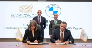 البنك العربى الأفريقى الدولى يوقع اتفاقية شراكة استراتيجية مع BMW مصر لتقديم مزايا حصرية لعملاء البنك