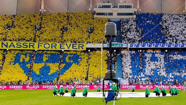 التاريخ ينحتز للأزرق.. الهلال يتفوق على النصر قبل قمة الدوري السعودي