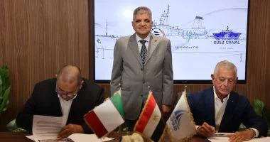 الفريق أسامة ربيع يشهد توقيع عقد بين شركة قناة السويس ومجموعة NERI